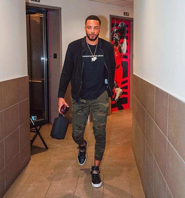 吉林队爆冷击败强敌（吉林队上演冷门，力克劲旅）