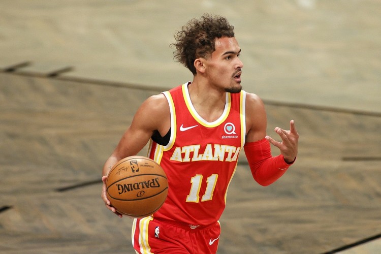 中场大师接受采访金句不断刷屏（中场大师专访金句频出刷爆全网）