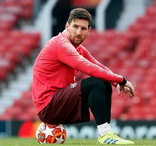 2025中乙赛季最佳阵容：王博文、费尔南多、凯赛尔等在列（2025中乙最佳阵容出炉：王博文、费尔南多、凯赛尔等入选）