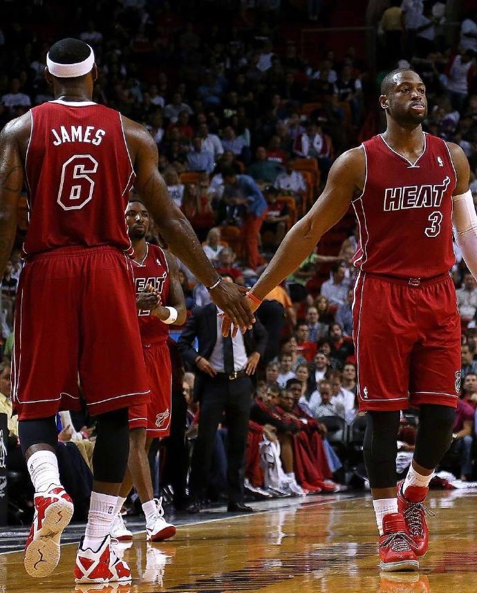 被遣送回家！消息人士：保罗可不是G联盟小角色 快船好歹留点颜面（被叫回家？知情人称保罗绝非G联赛边角料，快船也该顾及脸面）