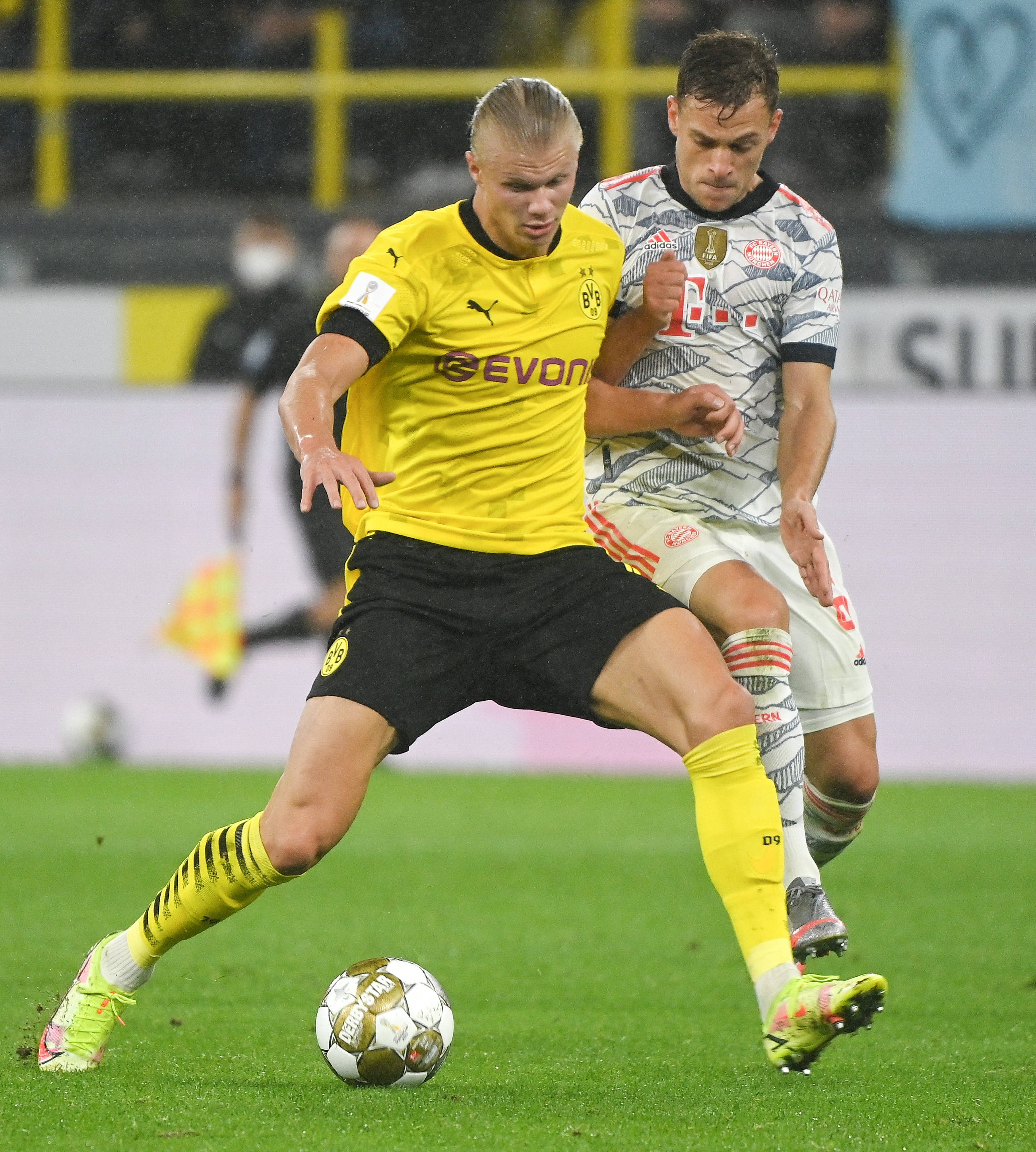 可圈可点！乔治三分7中4贡献赛季新高23分（表现抢眼！乔治三分7投4中斩获赛季新高23分）