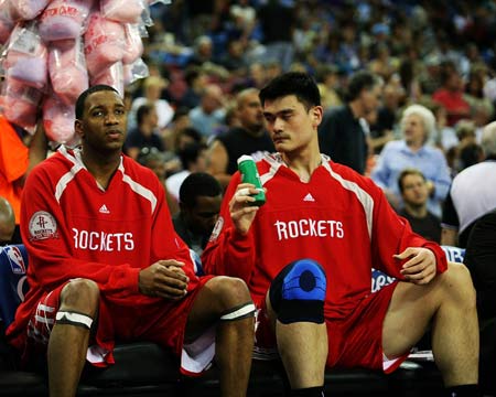 队友为了他拼到抽筋（为他而战，队友拼到抽筋）