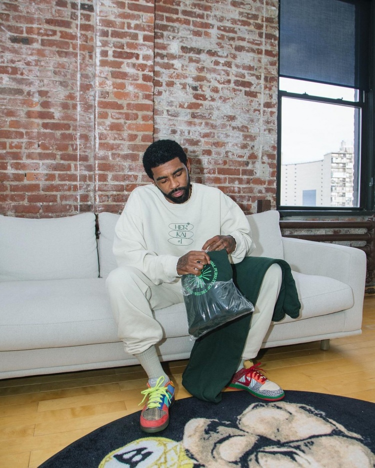 泰森换下亨特，领衔骑士首发阵容（泰森取代亨特，领衔骑士先发）